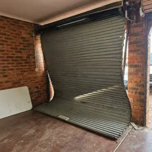 Mann Garage Doors - Roller Door Repair Perth - Before
