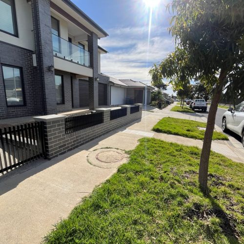 mann garage doors - custom fence 10