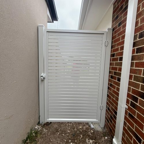 mann garage doors - custom gates 17